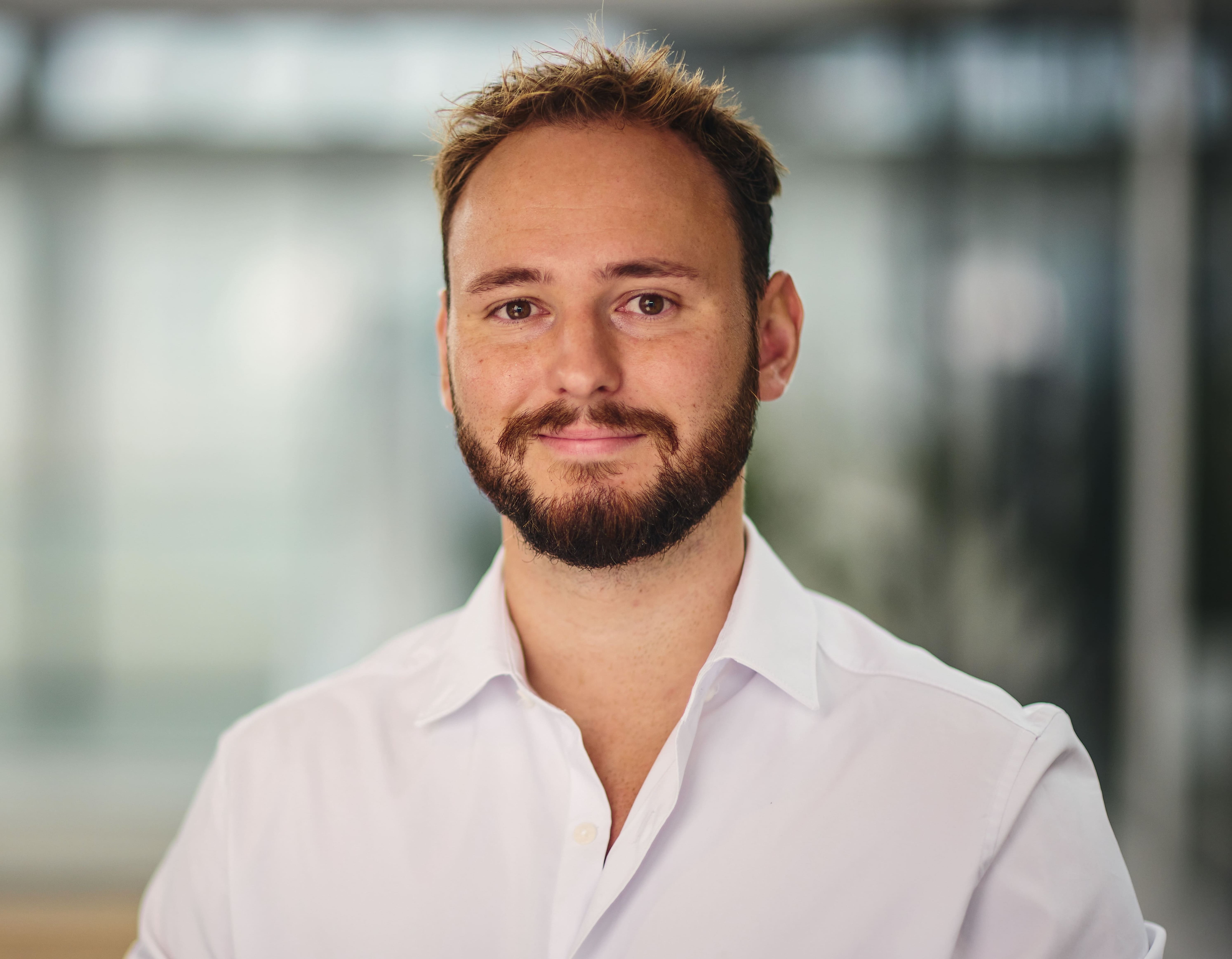 Dr. Simon Jantschgi