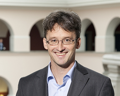 Prof. Dr. Armin Schmutzler